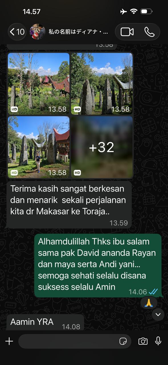 Tangkapan layar percakapan WhatsApp pelanggan dengan kumpulan foto.
